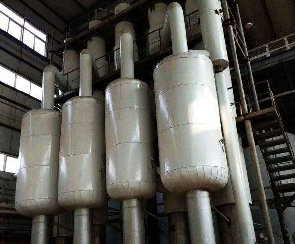 多效連續蒸發器的特點: 多效連續蒸發器的特點: